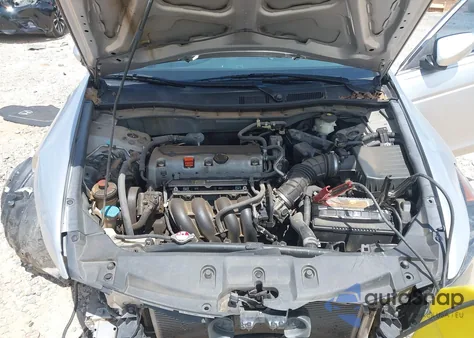 2011 Honda Accord 2.4 Lx z USA, uszkodzony, nr VIN 1HGCP2F39BA059357